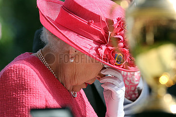 Royal Ascot  Grossbritannien  HRH Queen Elizabeth the Second is not amused