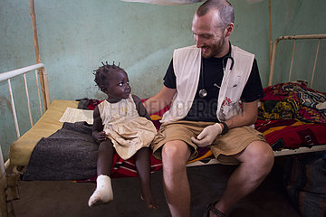 Doctor of MSF is working in the hospital in CAR