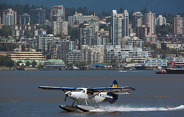 sightseeing flight in vancouver
