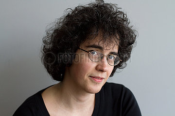 Edina Szvoren  ungarische Autorin