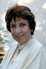 Shusha Guppy  iranische Autorin  Saengerin und Regisseurin