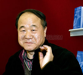Mo Yan  chinesischer Autor