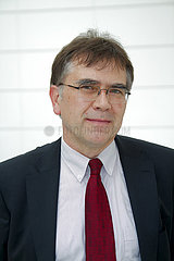 Juergen Osterhammel  deutscher Autor und Historiker