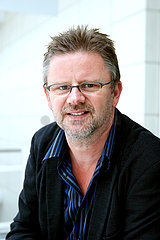 Peter Henning  deutscher Autor