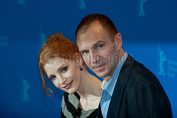 Jessica Chastain und Ralph Fiennes auf der Berlinale 2011 Jessica Chastain und Ralph Fiennes auf der Berlinale 2011