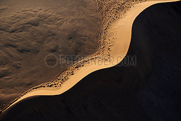 NAMIBIA  NAMIB DESERT  SOSSUSVLEI DUNES