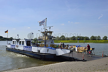 Deutschland  Nordrhein-Westfalen - Rheinauen in Duisburg Walsum