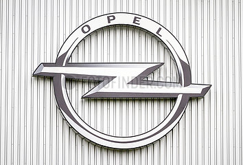 Firmenlogo der Opel Group Warehousing GmbH