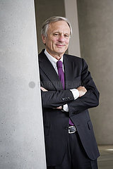 Dr. Werner Brandt  Aufsichtsratsvorsitzender RWE AG und innogy SE  ProSiebenSat.1 Media SE  Aufsichtsratsmitglied bei Deutsche Lufthansa AG  OSRAM Licht AG