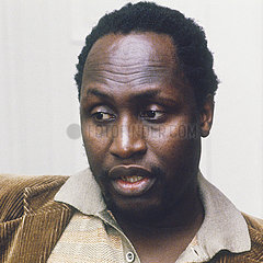 THIONGO  Ngugi wa - Portrait of the author