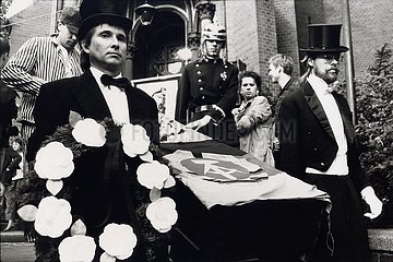 21. Mai 1990  Berlin  Beerdigung der DDR