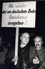 7. Dezember 1989  Erfurt  Demonstration zur Stasi- Besetzung