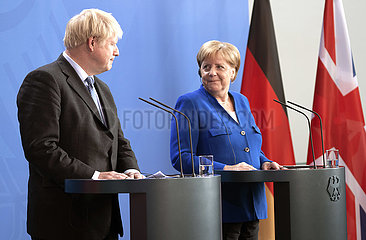 Johnson + Merkel
