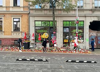 Trauer nach Anschlag in Halle