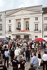 Deutsches Theater Berlin DT-FEST   Tag der Offenen Tuer