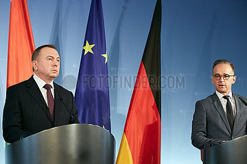 Berlin  Deutschland - Wladimir Makej und Heiko Maas  Aussenminister von Weissrussland und Deutschland bei einer Pressekonferenz.