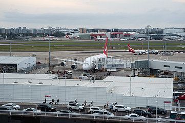 Sydney  Australien  Qantas Airways Airbus A380-800 Flugzeug auf dem Flughafen Kingsford Smith