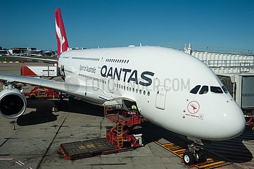 Sydney  Australien  Qantas Airbus A380-800 Flugzeug auf dem Flughafen Kingsford Smith