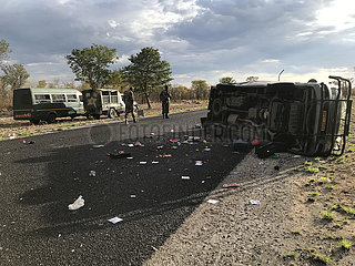 (SPOT NEWS) NAMIBIA-Divundu-AUTOUNFALL