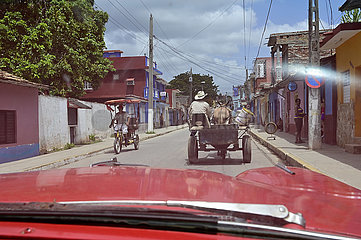 Kuba  Iznaga - Fahrt mit einem Taxi nach Iznaga