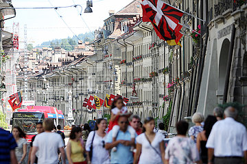 Bern  Schweiz  Menschen in der Marktgasse