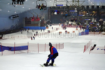 Dubai  Vereinigte Arabische Emirate  Indoorskihalle Ski Dubai