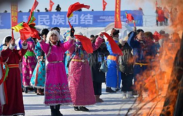CHINA-INNER MONGOLIA-Winterfischen & TRAVELLING Festival (CN)