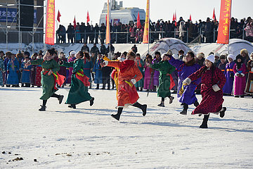 CHINA-INNER MONGOLIA-Winterfischen & TRAVELLING Festival (CN)