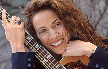 Sheryl Crow  amerikanische Rocksaengerin  Portraet  1994