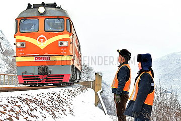 CHINA-SHANXI-RAILWAY MAINTENANCE-Paar (CN)
