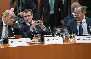 Le Drian + Macron + Lawrow