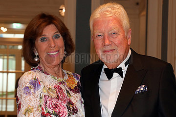 Hamburg  Deutschland  Peter Michael Endres  Unternehmer  mit Ehefrau Helga
