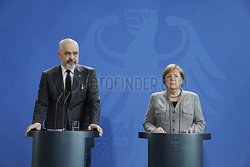 Bundeskanzleramt Treffen Merkel Rama