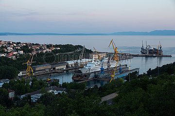 Kroatien  Rijeka - MS Delphin in der Viktor Lenac Werft