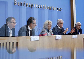 Bundespressekonferenz zum Thema: Hanau
