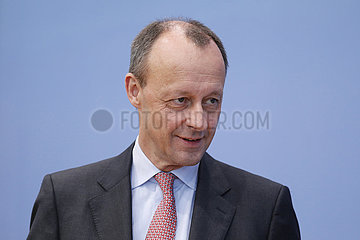 Friedrich Merz - Bundespressekonferenz zum Thema: Zur Kandidatur fuer den CDU-Vorsitz
