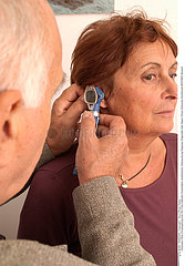 ORL 3EME AGE EAR NOSE &THROAT  ELDERLY PERSON