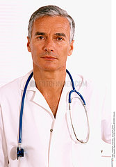 MEDECIN HOPITAL DOCTOR IN HOSPITAL