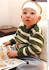 MALADE HOPITAL ENFANT CHILD HOSPITAL PATIENT