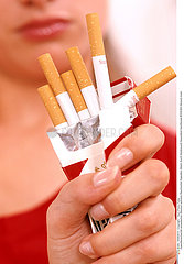 TABAC NUISANCE SMOKING AS POLLUTION