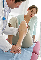JAMBE SEMIOLOGIE FEMME!!LEG  SYMPTOMATOLOGY IN A WOMAN
