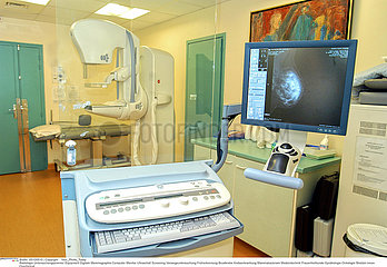 MAMMOGRAPHIE INSTALLATION!!MAMMOGRAPHY FACILITY