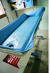 CHARIOT DOUCHE!!SHOWER TROLLEY