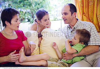 INTERIEUR FAMILLE!!FAMILY INDOORS