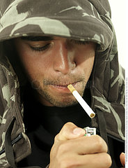 TABAC HOMME!!MAN SMOKING