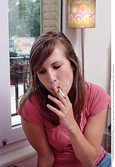TABAC ADOLESCENT!ADOLESCENT SMOKING