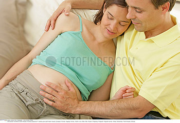 FEMME ENCEINTE COUPLE!PREGNANT WOMAN & MAN