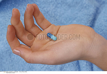 TREATMENT  HAND
