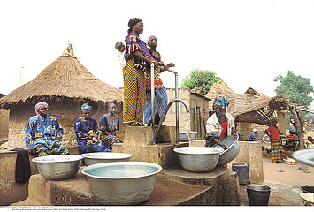DRINKING WATER  AFRICA