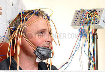 EEG EXAMINATION OF A MAN